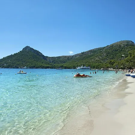 Villa Owl Volanti - 10 Walk To The Old Town Pollença