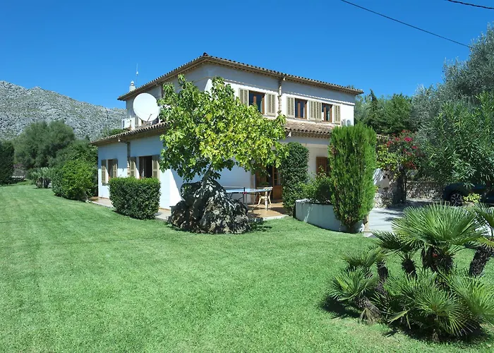 Owl Volanti - 10 Walk To The Old Town Willa